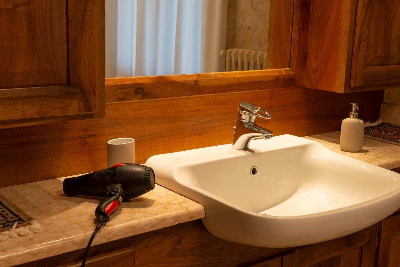 Villa Mara - Aosta - 200 Mq - Wifi - Jacuzzi - Parcheggio - Giardino Extérieur photo