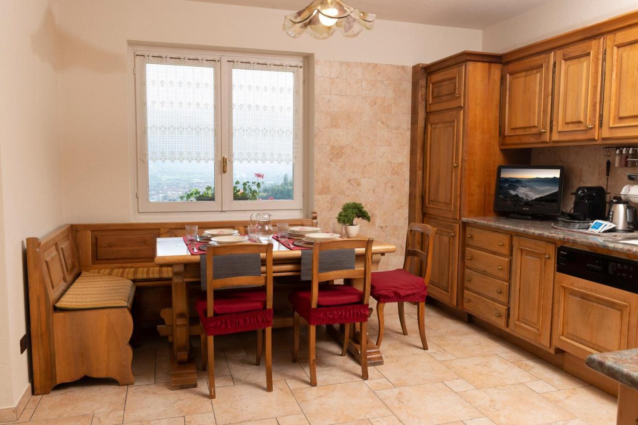 Villa Mara - Aosta - 200 Mq - Wifi - Jacuzzi - Parcheggio - Giardino Extérieur photo
