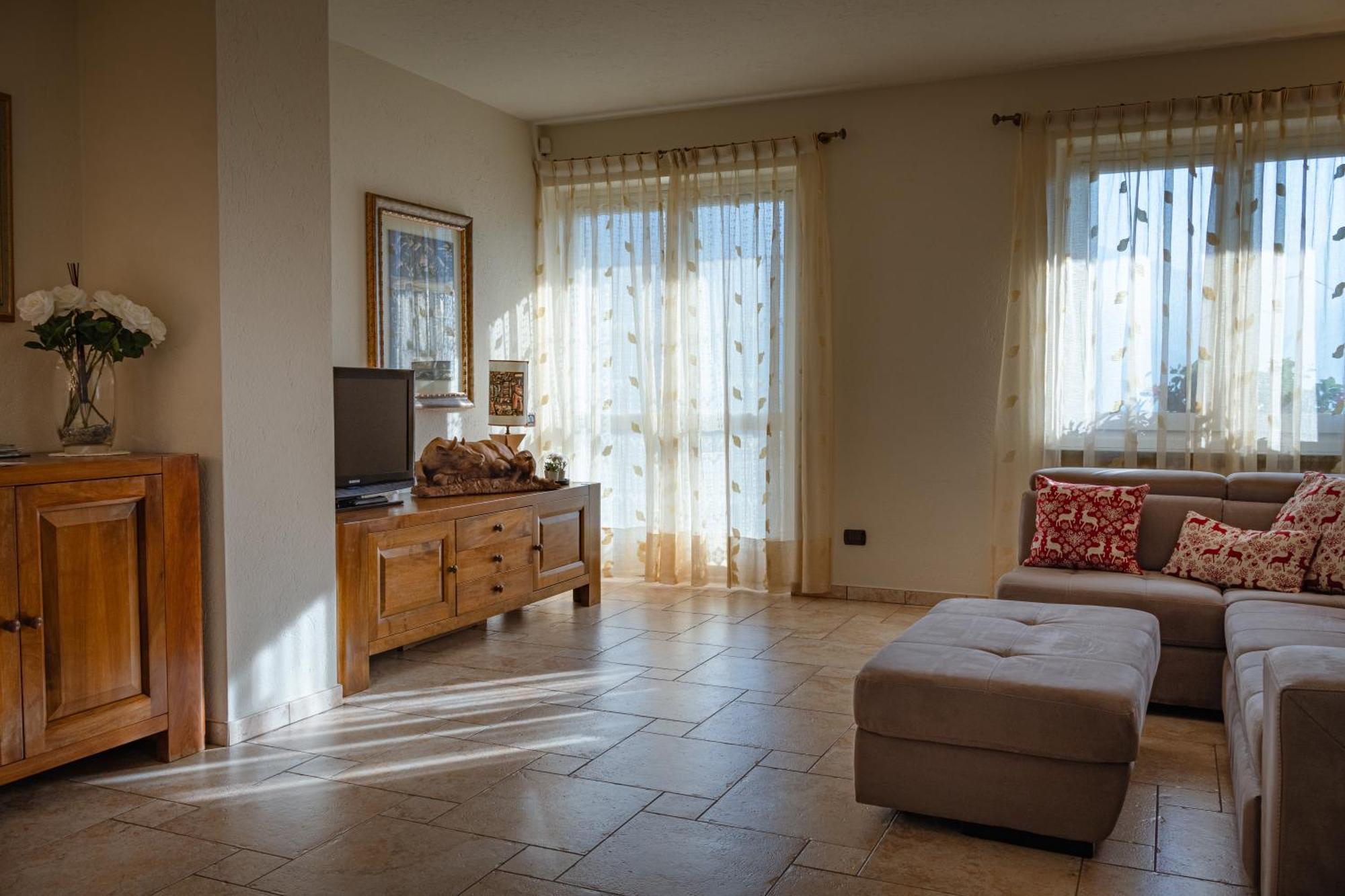 Villa Mara - Aosta - 200 Mq - Wifi - Jacuzzi - Parcheggio - Giardino Extérieur photo