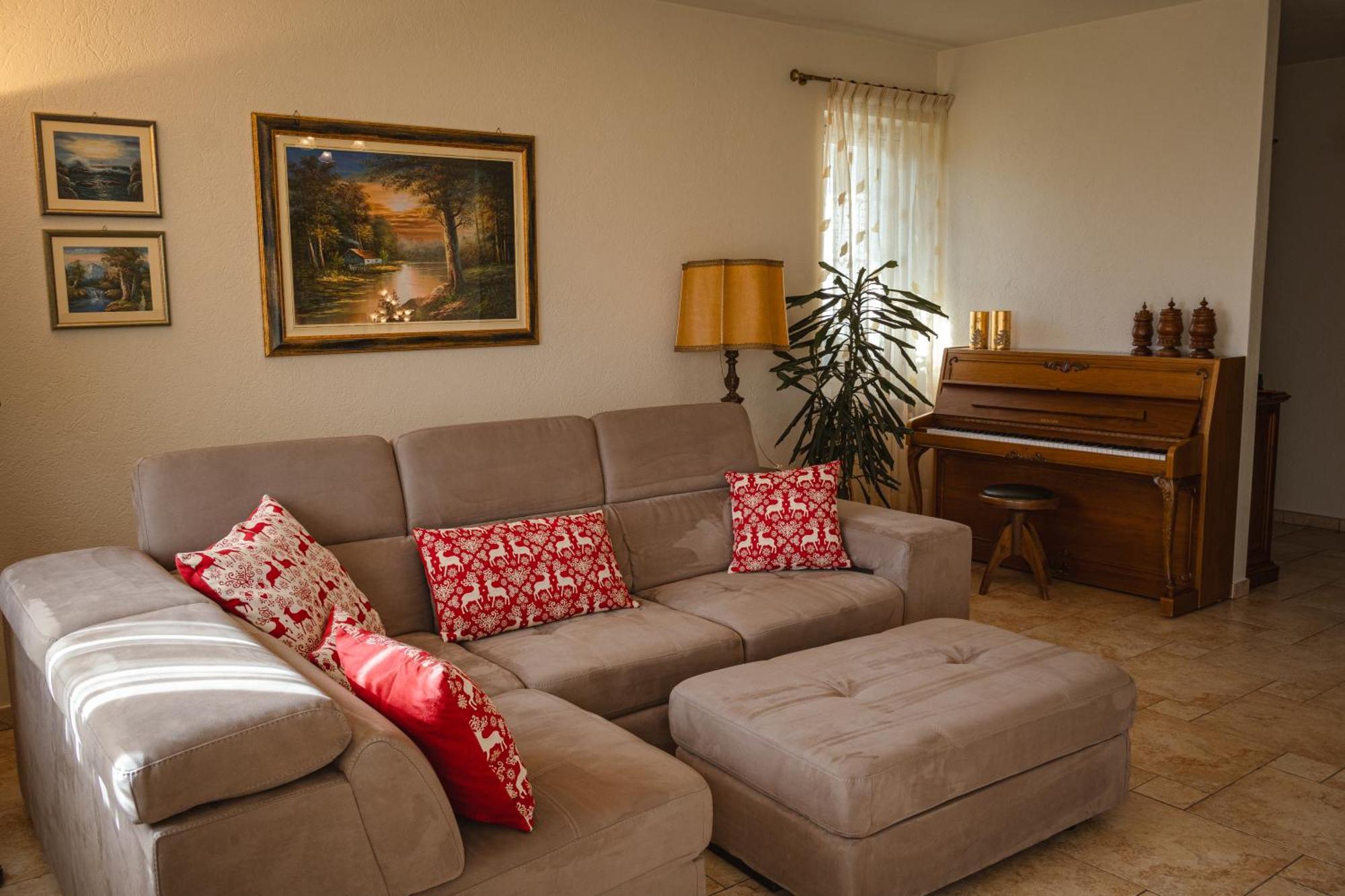 Villa Mara - Aosta - 200 Mq - Wifi - Jacuzzi - Parcheggio - Giardino Extérieur photo
